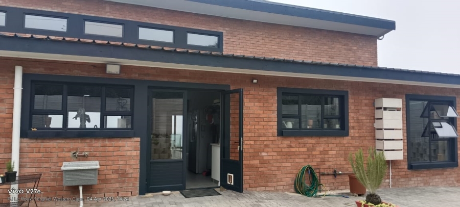 4 Bedroom Property for Sale in Tergniet Western Cape
